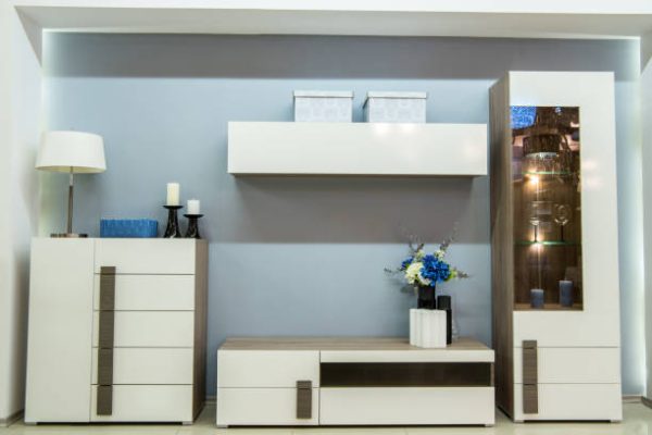 What Are The Benefits of Having A Dressing Table in Your Home?